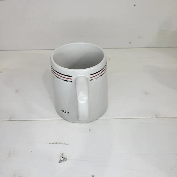 Hearth & Hand with Magnolia Joy Mug cream coffee cup - Picture 4 of 9